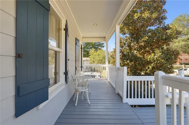 $390,000 | 1508 Crescent Drive, New Orleans, LA 70122