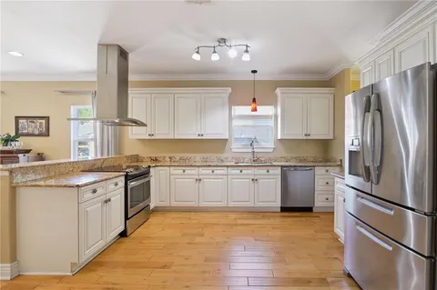 $390,000 | 1508 Crescent Drive, New Orleans, LA 70122