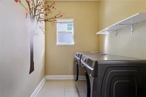 $390,000 | 1508 Crescent Drive, New Orleans, LA 70122