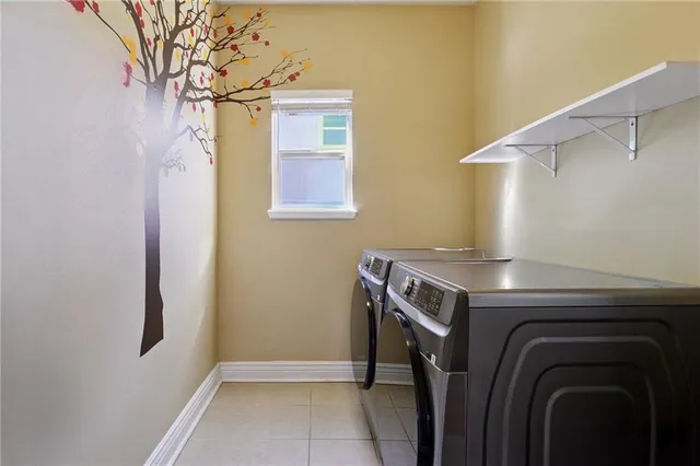 $390,000 | 1508 Crescent Drive, New Orleans, LA 70122