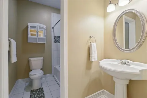 $390,000 | 1508 Crescent Drive, New Orleans, LA 70122