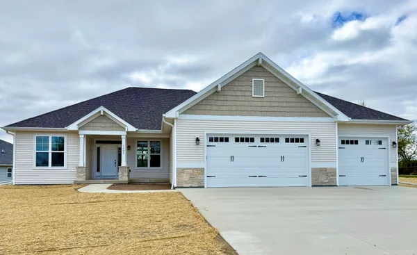 $537,900 | 1403 Greystone Drive, Plymouth, WI 53073