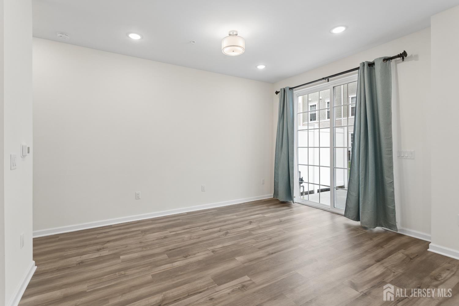 718 Station Road Dunellen, NJ 08812 - Photo 11 of 40 Gallery Image 11
