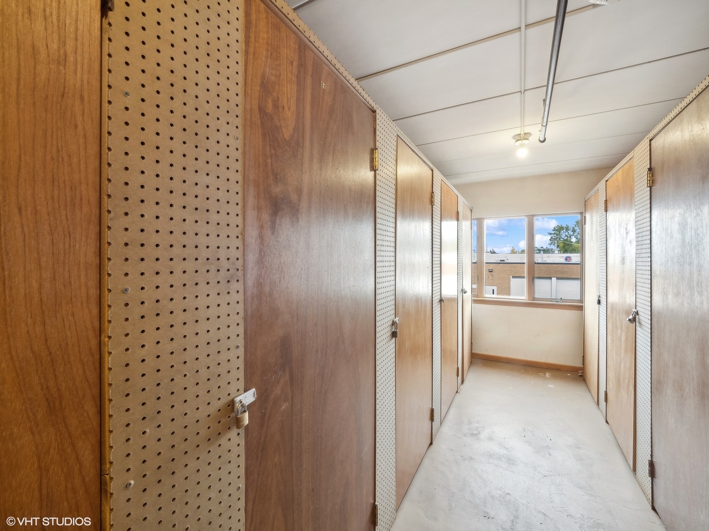 545 South River Road, Unit 207 Des Plaines, IL 60016 - Photo 16 of 18 Gallery Image 16
