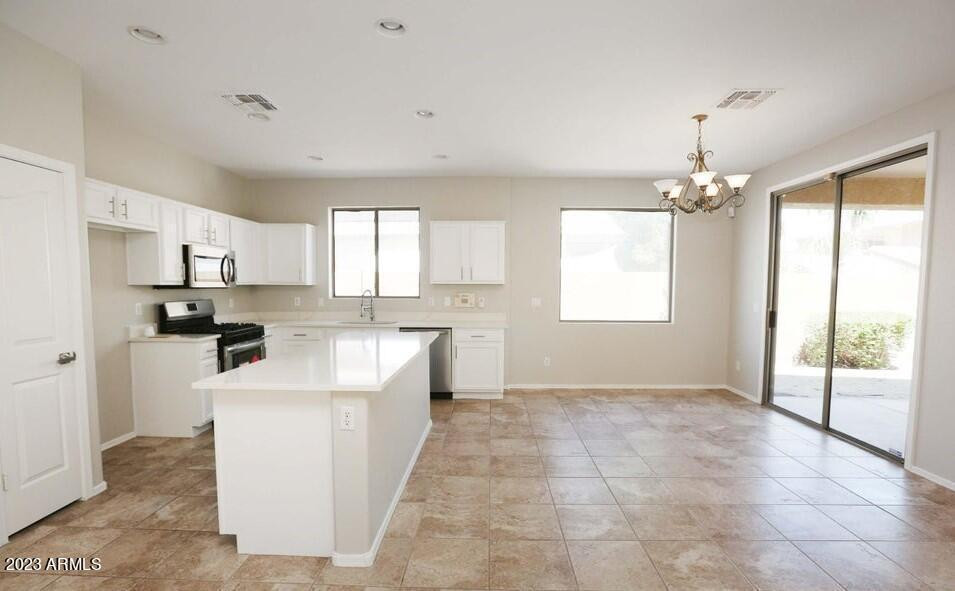 3462 East Powell Way Gilbert, AZ 85298 - Photo 14 of 44 Photo #14