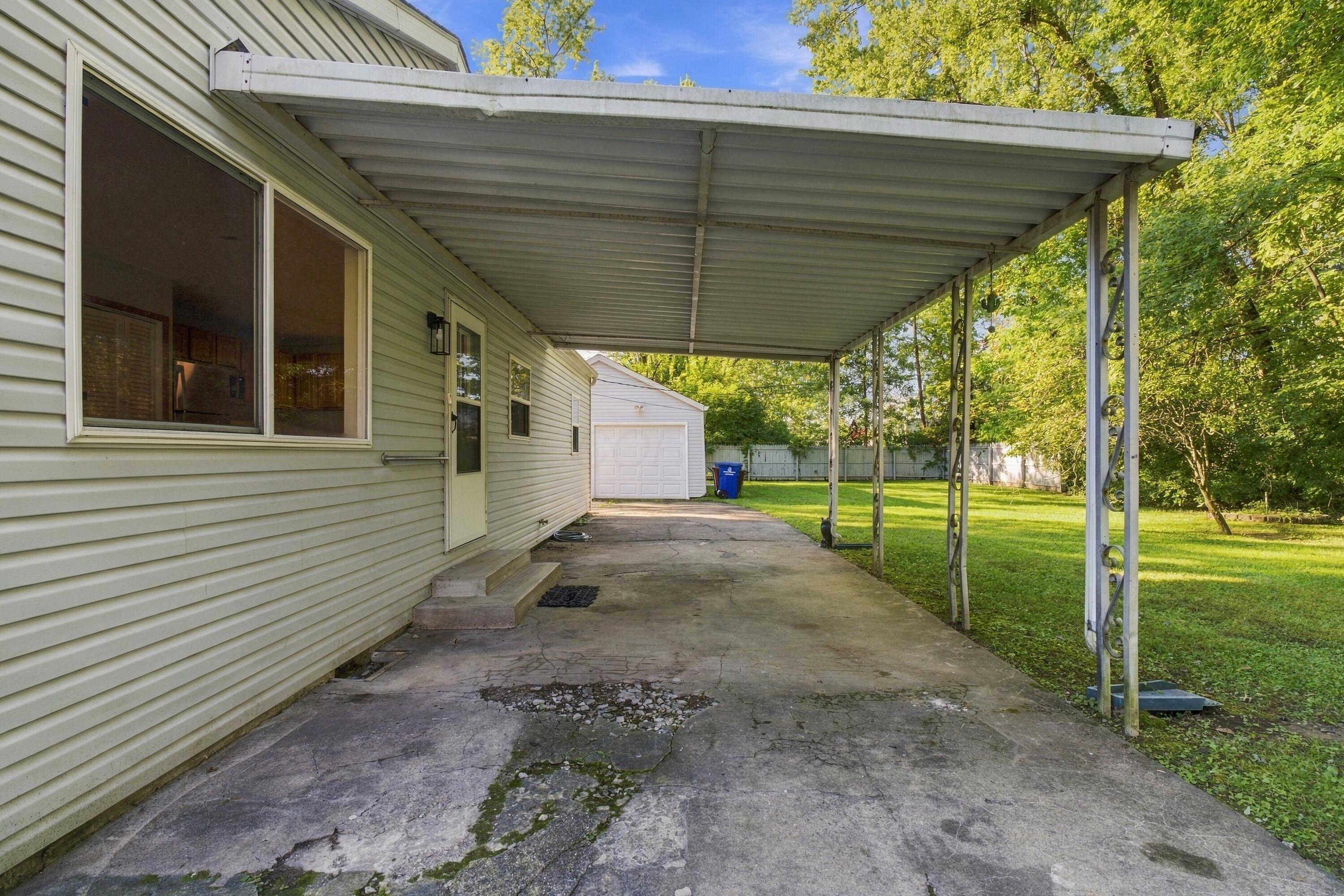 2533 Brooklyn Road Columbus, OH 43231 - Photo 30 of 37 dsc08922