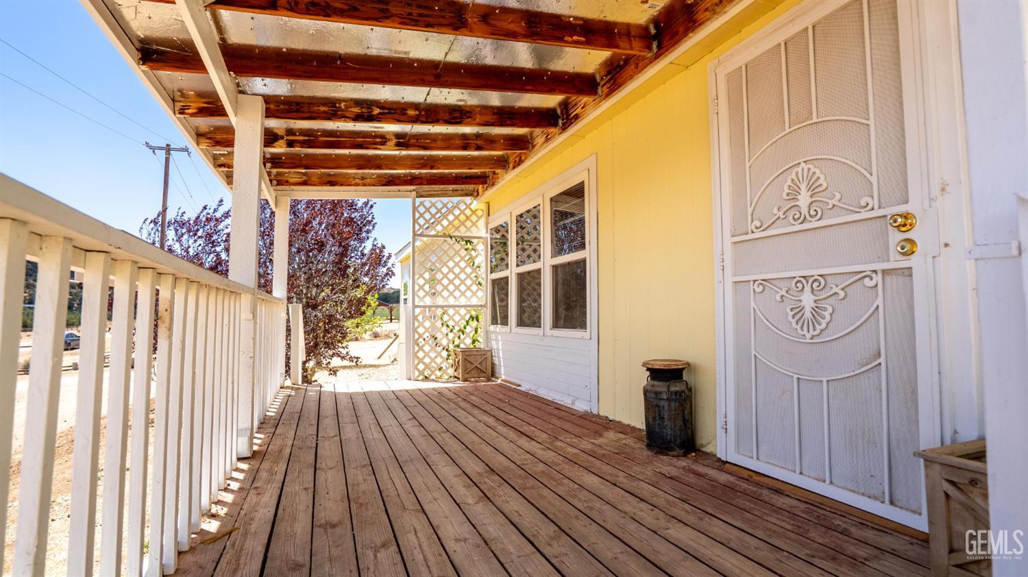 Undisclosed Address Tehachapi, CA 93561 - Photo 28 of 33 Gallery Image 28