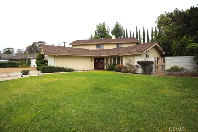 $1,279,000 | 2255 El Rancho Vista, Fullerton, CA 92833