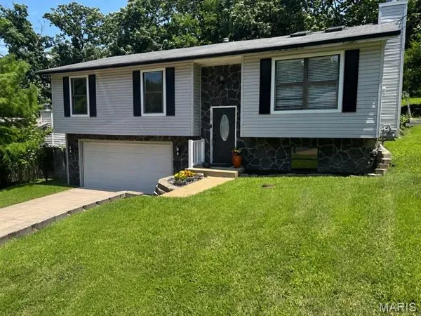 $269,000 | 2246 Louie Drive, Arnold, MO 63010