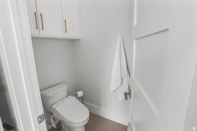 1354 South 800 East Mapleton, UT 84664 - Photo 39 of 129 Bathroom with toilet and tile patterned floors