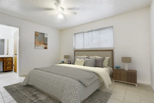 $1,398 | 2503 Washington Street, Pearland, TX 77581