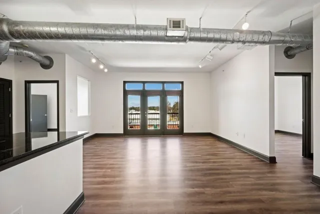 $299,000 | 5300 Peachtree Road, Unit 3507, Atlanta, GA 30341