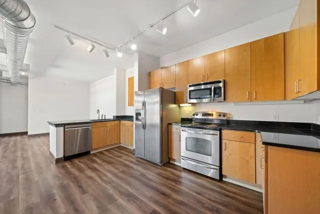 $299,000 | 5300 Peachtree Road, Unit 3507, Atlanta, GA 30341