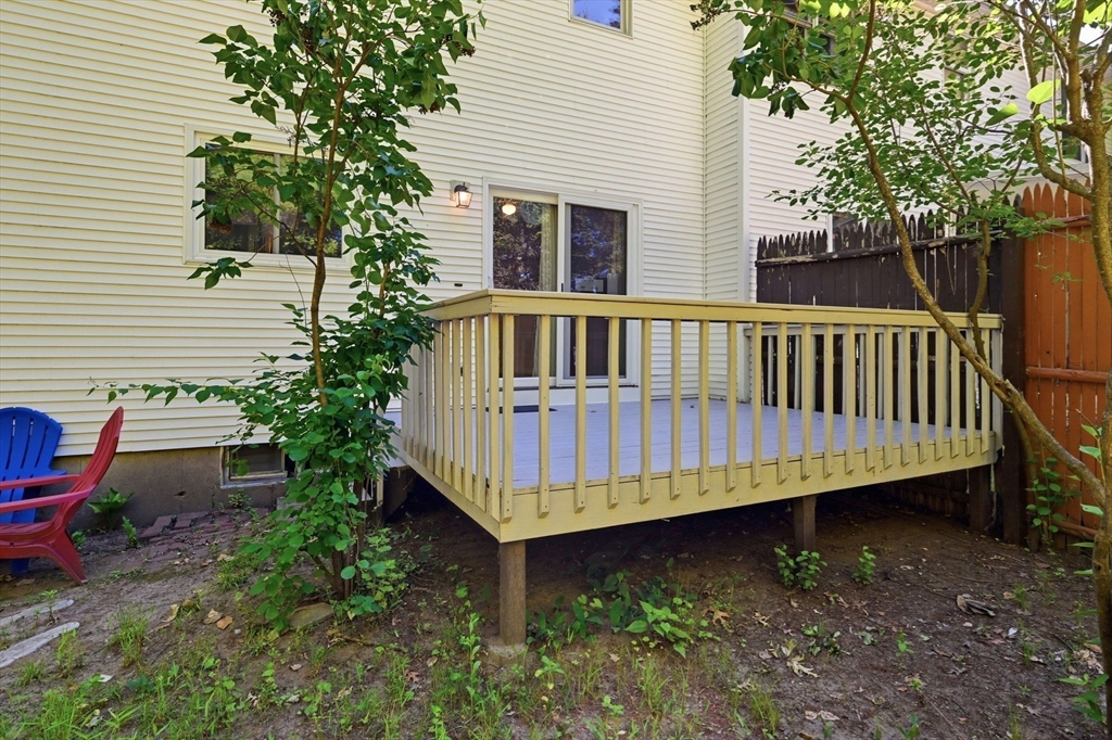 53 Luden Street Springfield, MA 01118 - Photo 35 of 39
