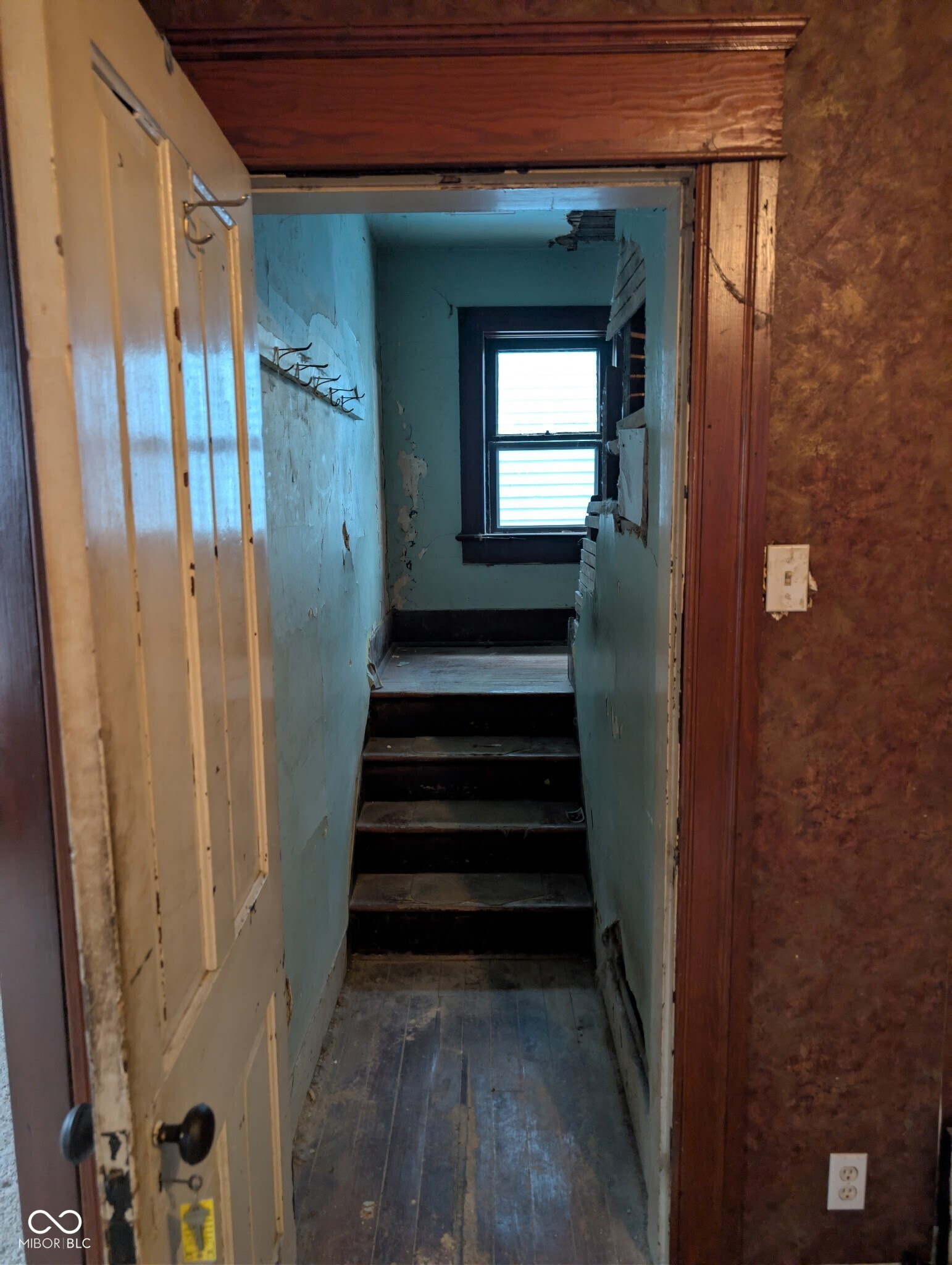 934 Home Avenue Fort Wayne, IN 46807 - Photo 14 of 21