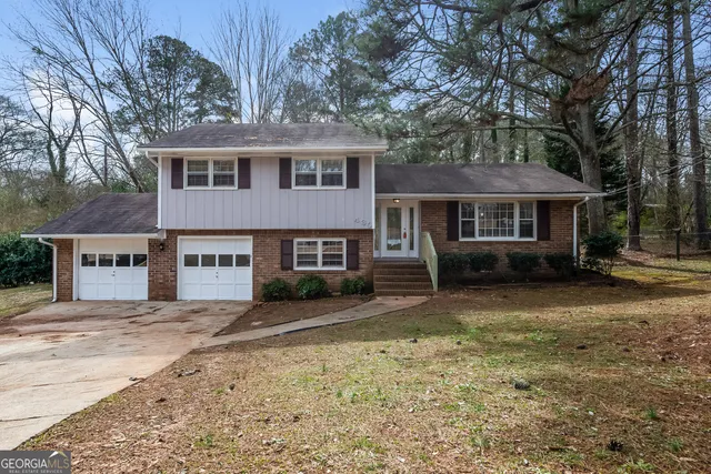 $1,815 | 430 Amity Court, McDonough, GA 30253