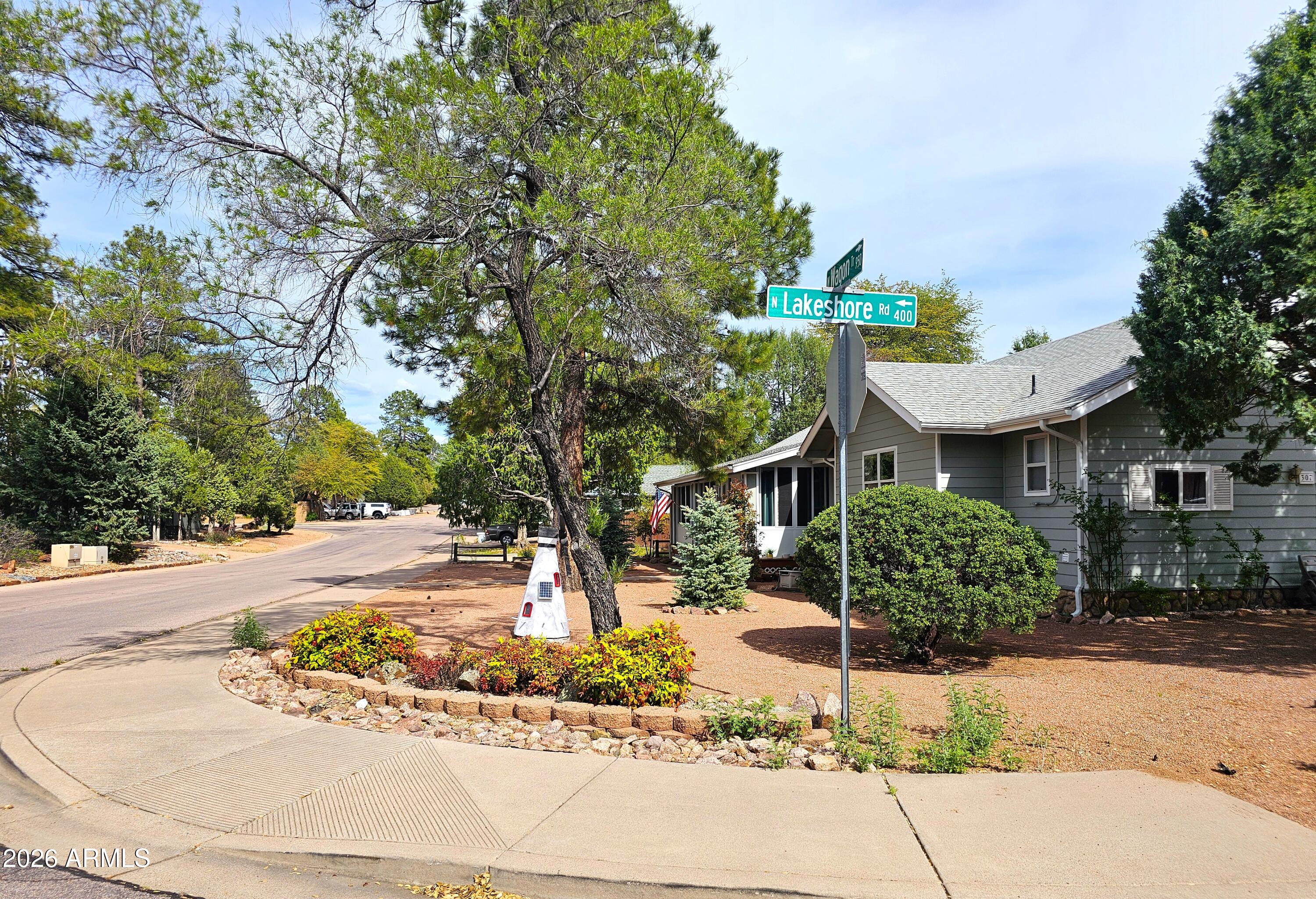 307 North Lakeshore Road Payson, AZ 85541 - Photo 3 of 16 Corner Lot