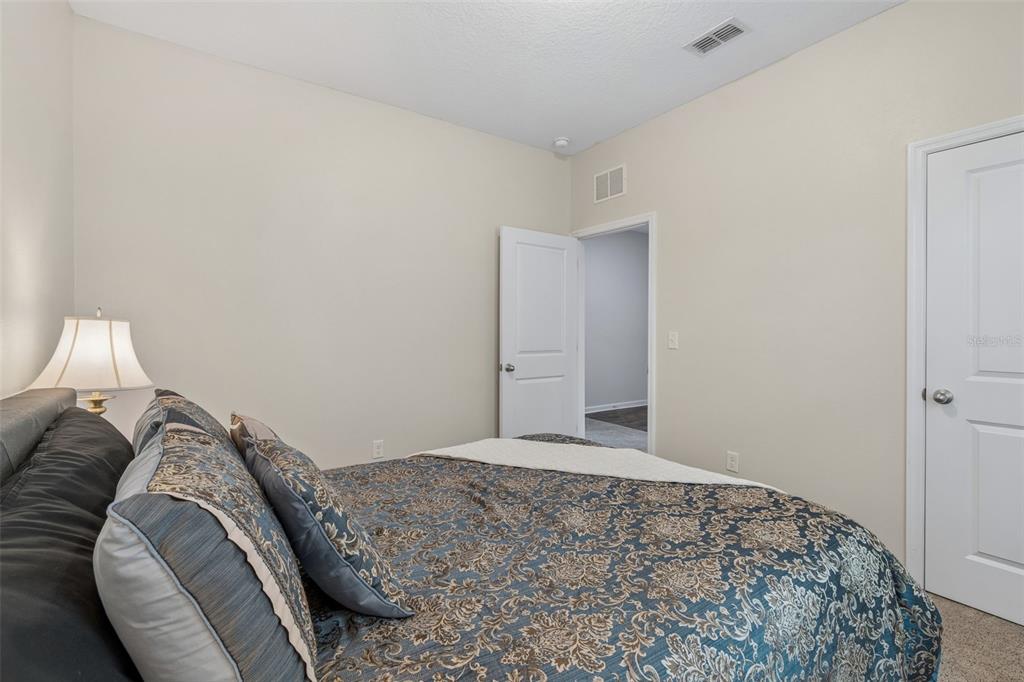 1261 Anchor Bend Drive Ruskin, FL 33570 - Photo 32 of 73