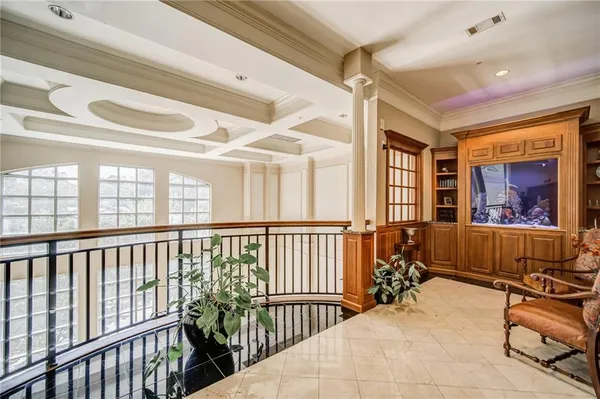 $3,200 | 3275 Lenox Road Northeast, Atlanta, GA 30324