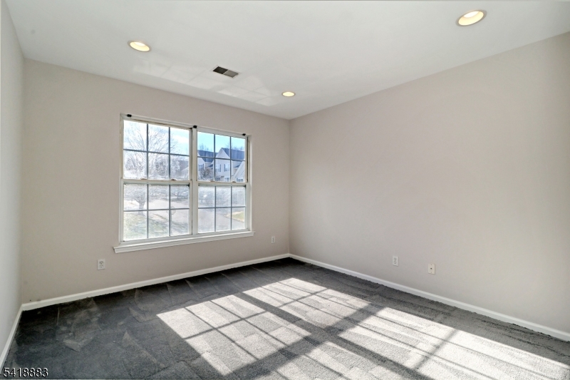 413 Boulder Ridge Drive Randolph, NJ 07869 - Photo 13 of 17