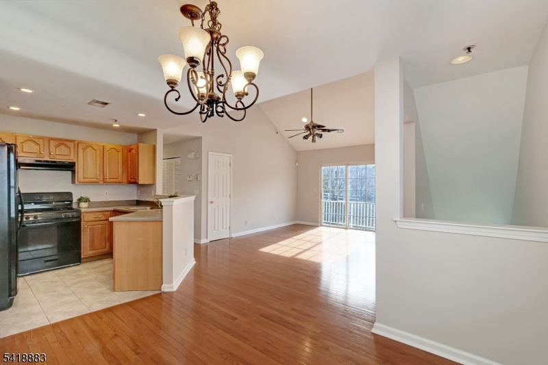 413 Boulder Ridge Drive Randolph, NJ 07869 - Photo 8 of 17