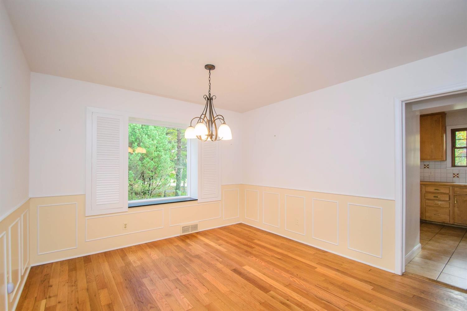 2601 Devonshire Road Ann Arbor, MI 48104 - Photo 11 of 35 Photo 12