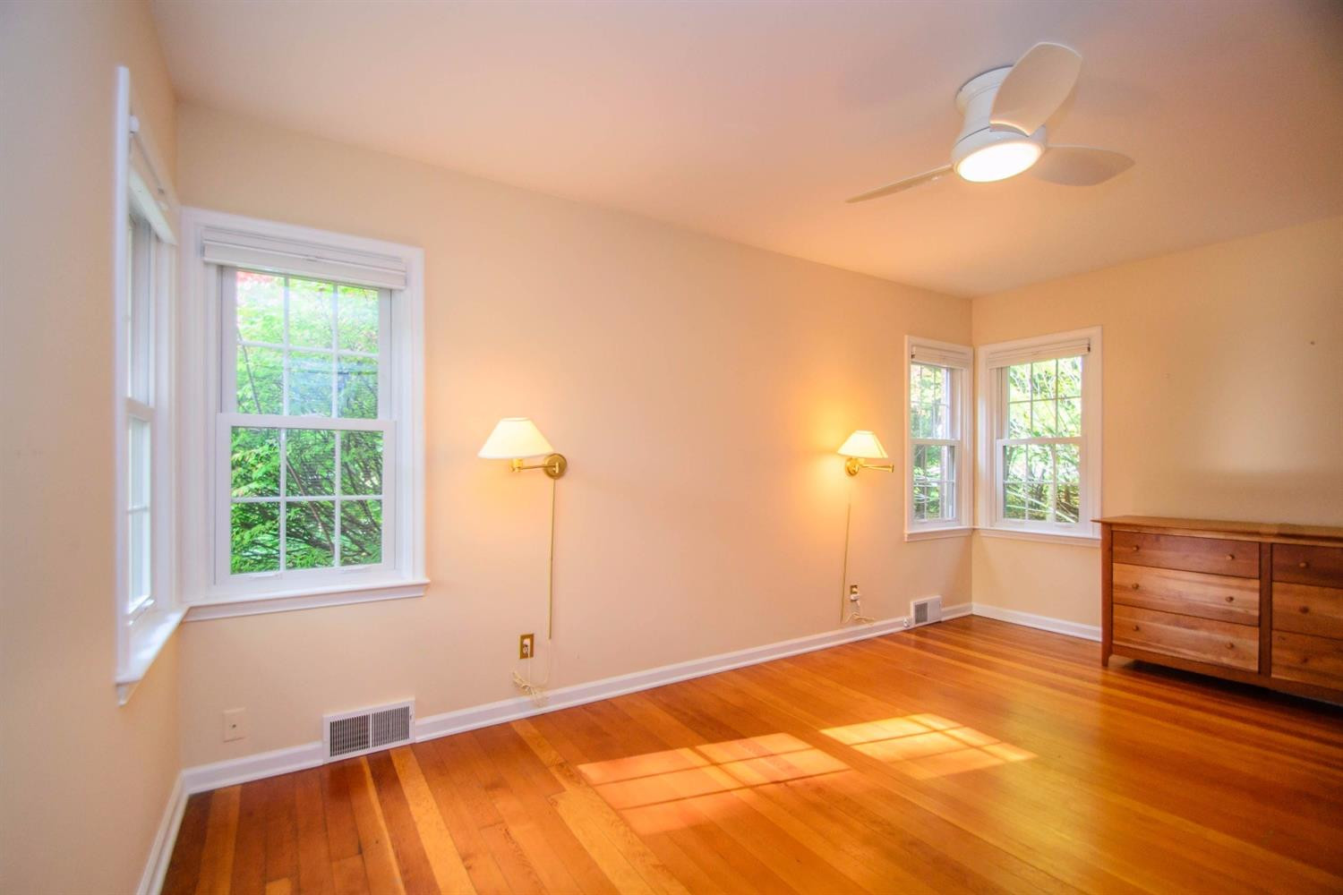 2601 Devonshire Road Ann Arbor, MI 48104 - Photo 12 of 35 Photo 13