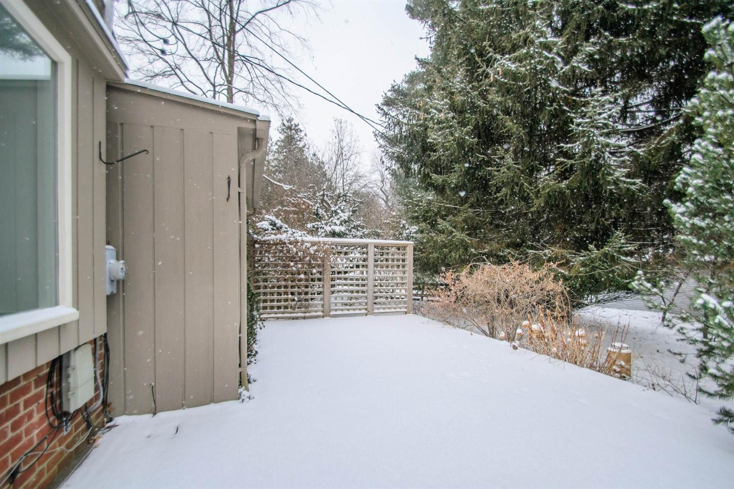 2601 Devonshire Road Ann Arbor, MI 48104 - Photo 31 of 35 Photo 32