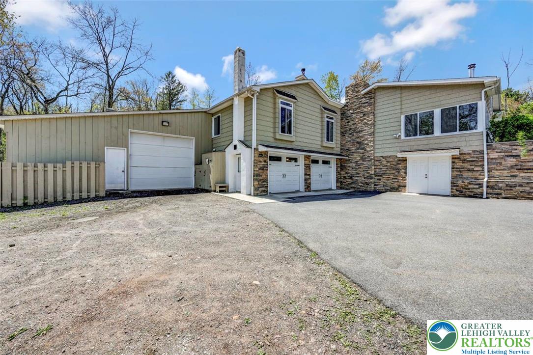 1284 Burger Hollow Road Effort, PA 18330 - Photo 5 of 100 Garage & Attached 50' x 28' Workshop