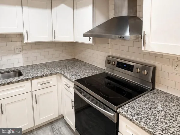 $2,800 | 3408 Stafford Place, Southampton, PA 18966