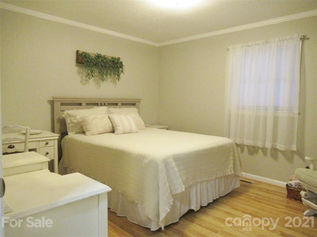 709 3rd St Place Southwest Conover, NC 28613 - Photo 16 of 28 Gallery Image 16