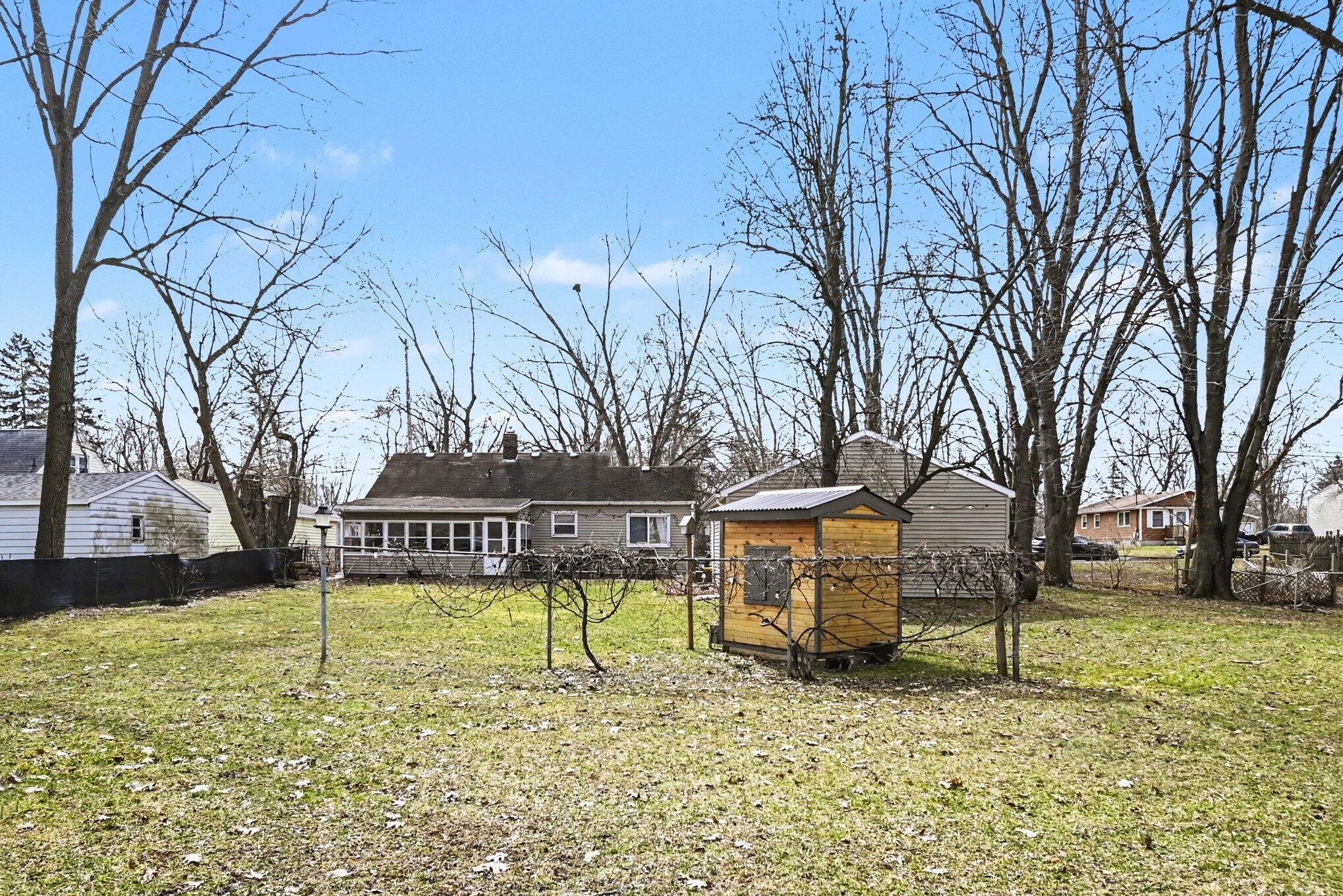 2820 Reo Road Lansing, MI 48911 - Photo 26 of 29 026_file_1736