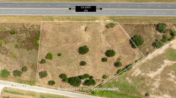 $198,000 | 2063 North Magnolia Avenue, Luling, TX 78648
