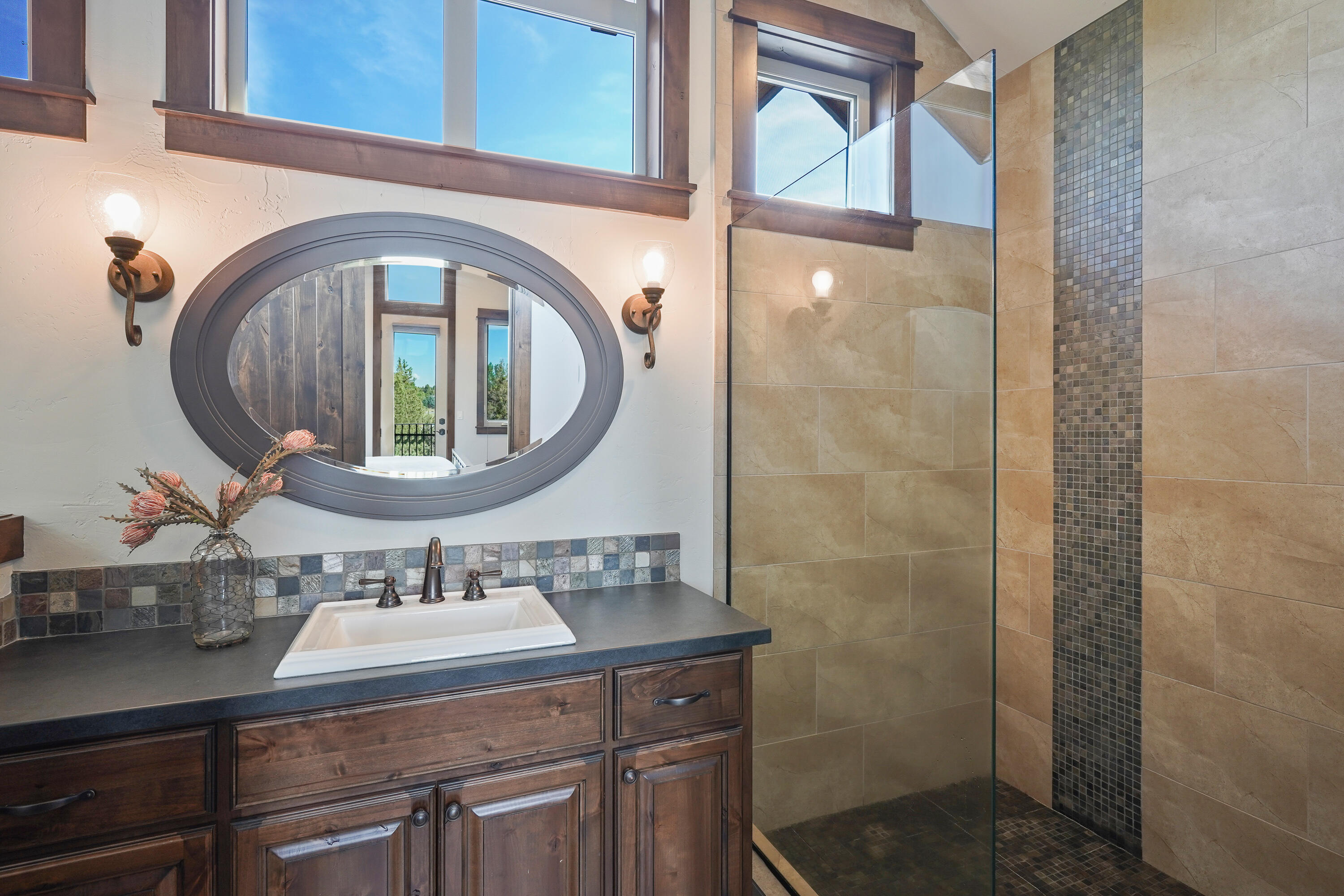21230 Yeoman Road Bend, OR 97701 - Photo 32 of 57 DSC04244