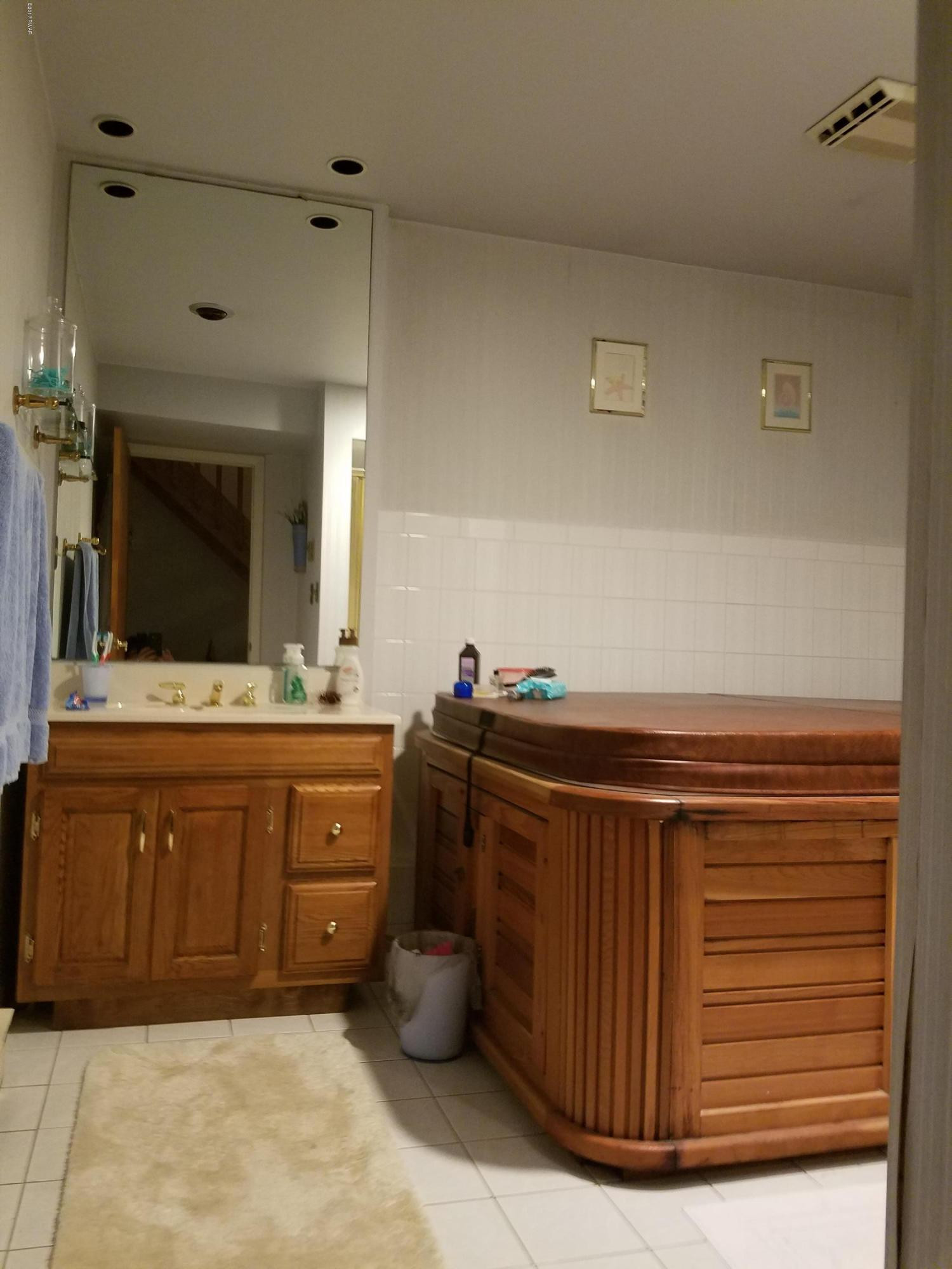 532 Maple Ridge Drive Hawley, PA 18428 - Photo 8 of 16