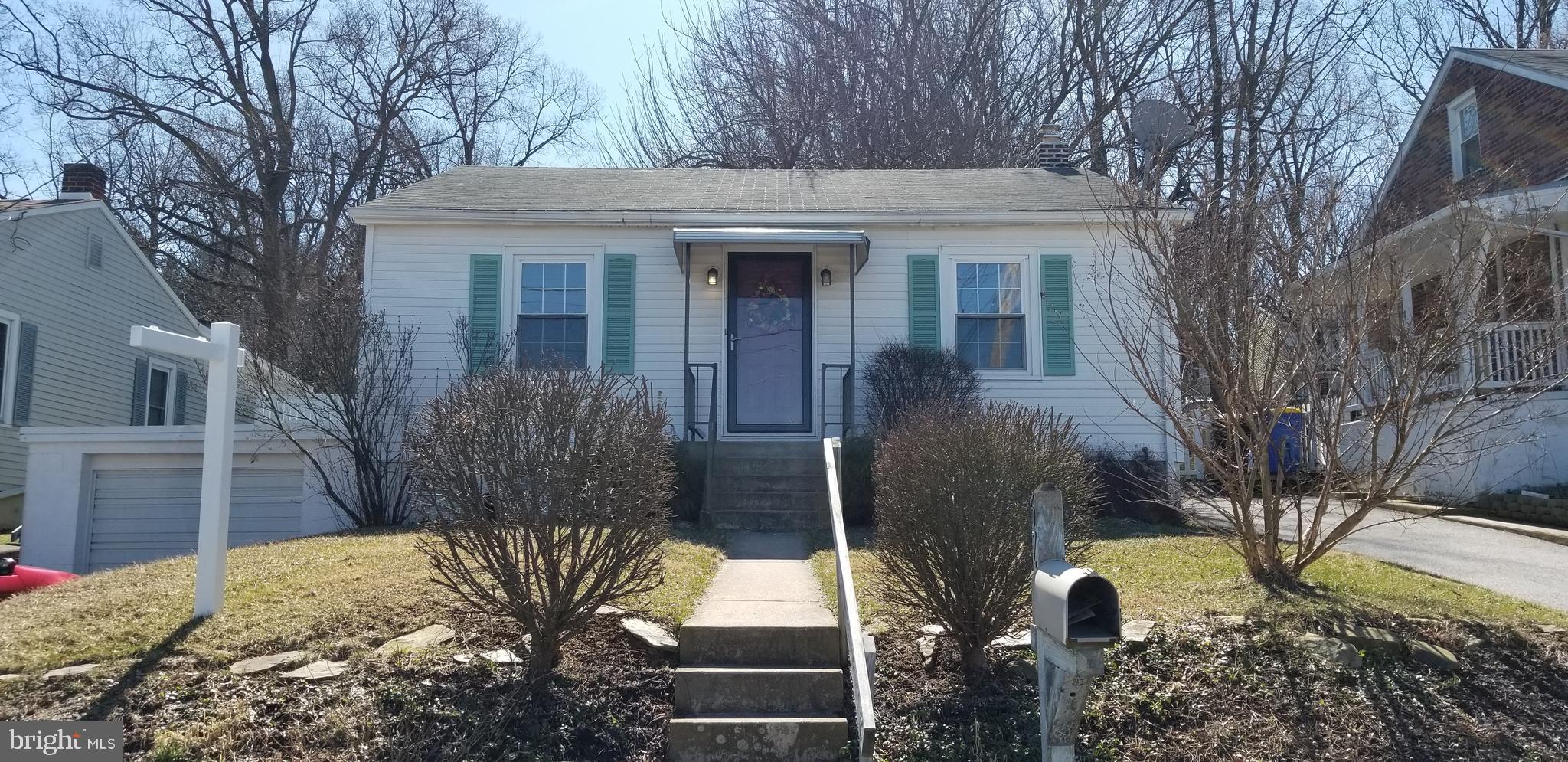 574 Hillcrest Road York, PA 17403 - Photo 1 of 28 Gallery Image 1
