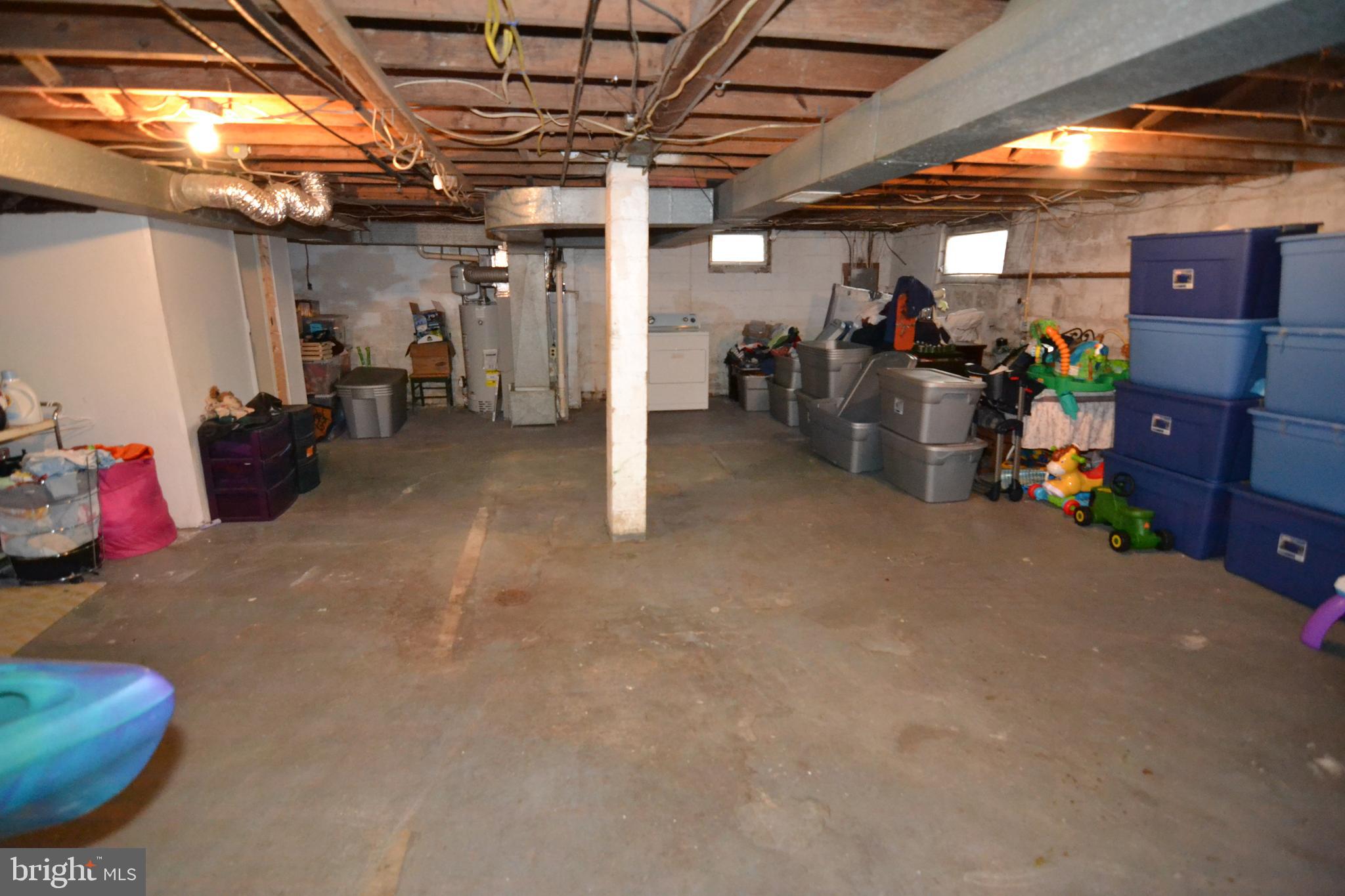 574 Hillcrest Road York, PA 17403 - Photo 15 of 28 Gallery Image 15
