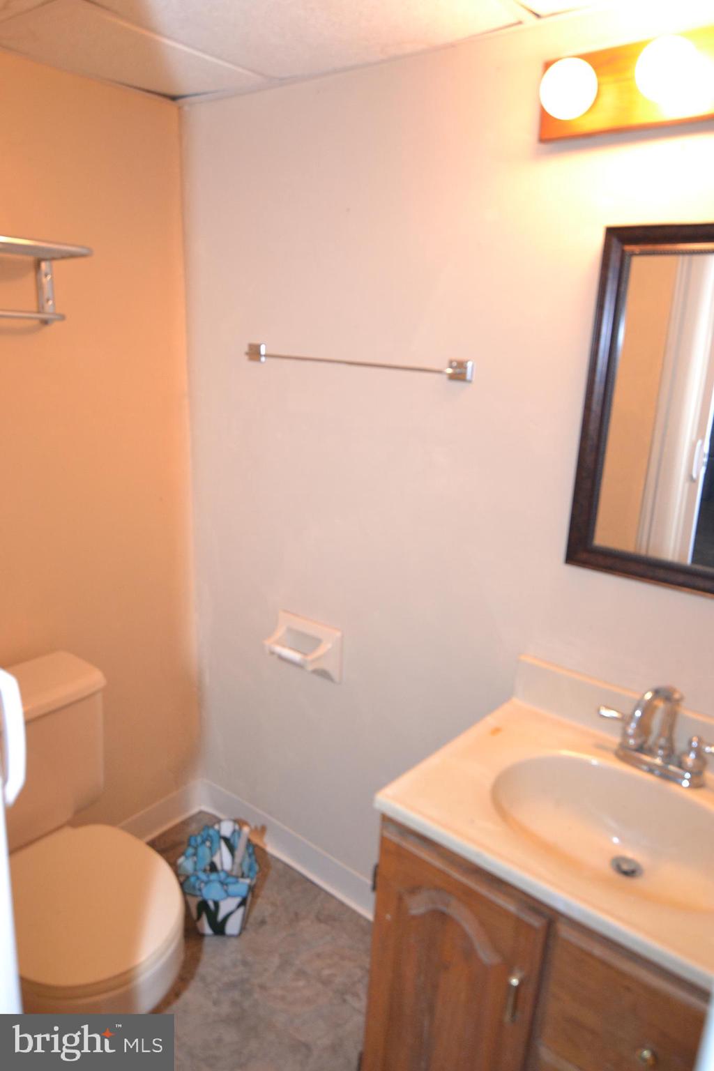 574 Hillcrest Road York, PA 17403 - Photo 17 of 28 Gallery Image 17