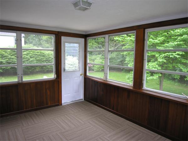 33 Lantern Lane Needham, MA 02492 - Photo 12 of 23 Gallery Image 12