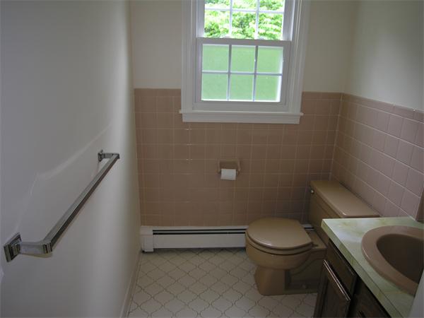 33 Lantern Lane Needham, MA 02492 - Photo 13 of 23 Gallery Image 13