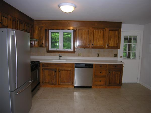 33 Lantern Lane Needham, MA 02492 - Photo 3 of 23 Gallery Image 3
