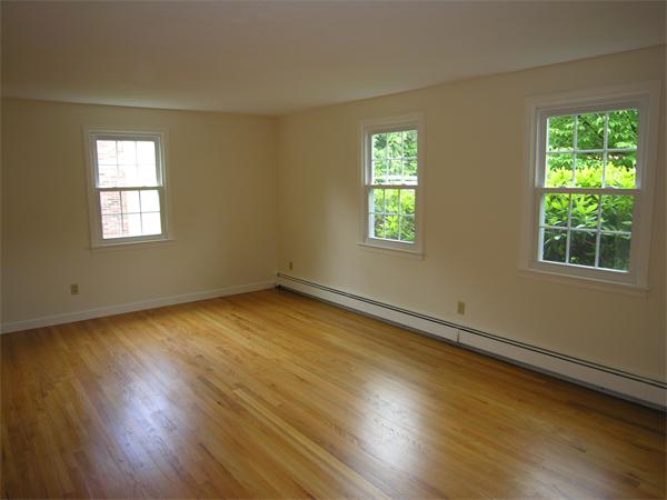 33 Lantern Lane Needham, MA 02492 - Photo 8 of 23 Gallery Image 8