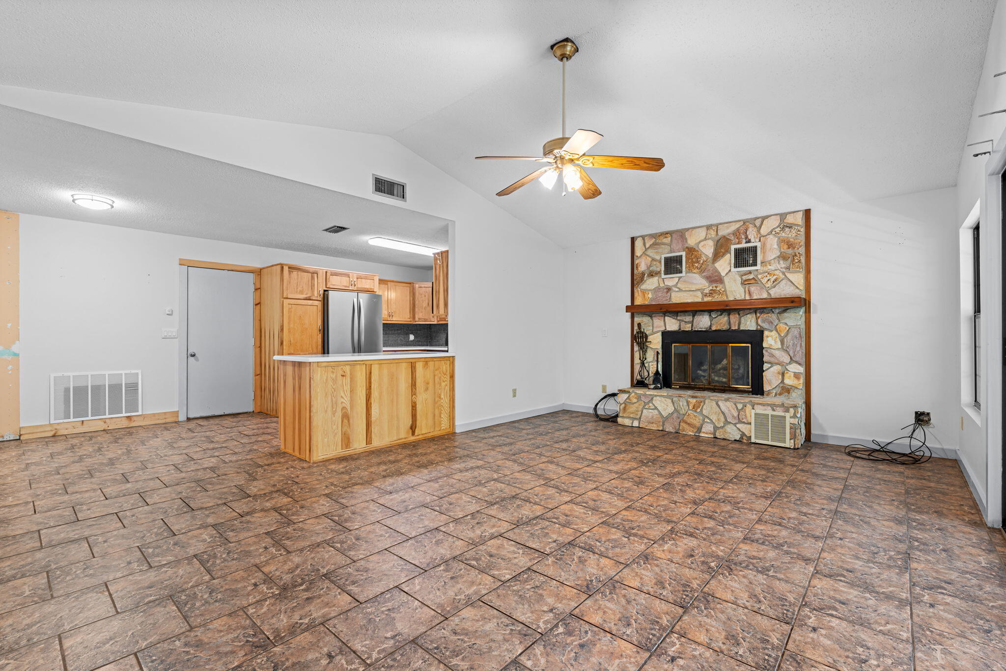 722 Mallet Bayou Road Freeport, FL 32439 - Photo 15 of 47 15-web-or-mls-722 Mallet-15