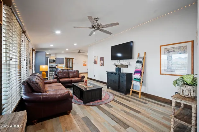 $525,000 | 39510 North 12th Street, Phoenix, AZ 85086