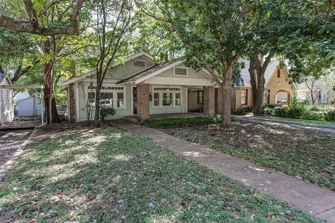 $395,000 | 2109 Ashland Avenue, Fort Worth, TX 76107