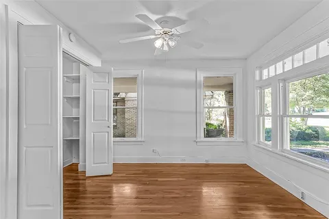 $395,000 | 2109 Ashland Avenue, Fort Worth, TX 76107