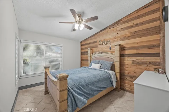 $469,900 | 860 Tangerine Street, Corona, CA 92879