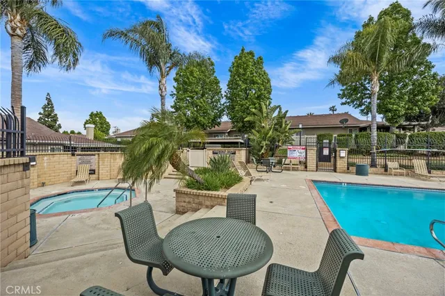 $469,900 | 860 Tangerine Street, Corona, CA 92879