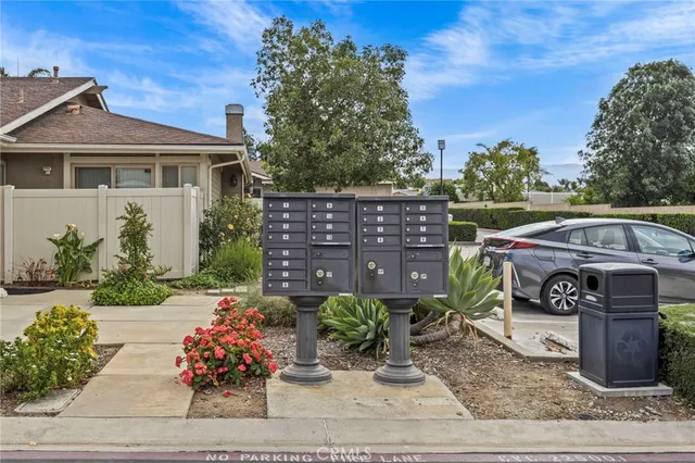 $469,900 | 860 Tangerine Street, Corona, CA 92879