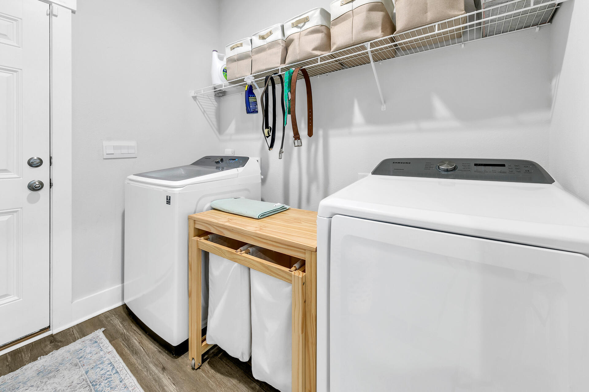 720 Quintana Street Crestview, FL 32539 - Photo 12 of 26 a utility room with dryer and washer